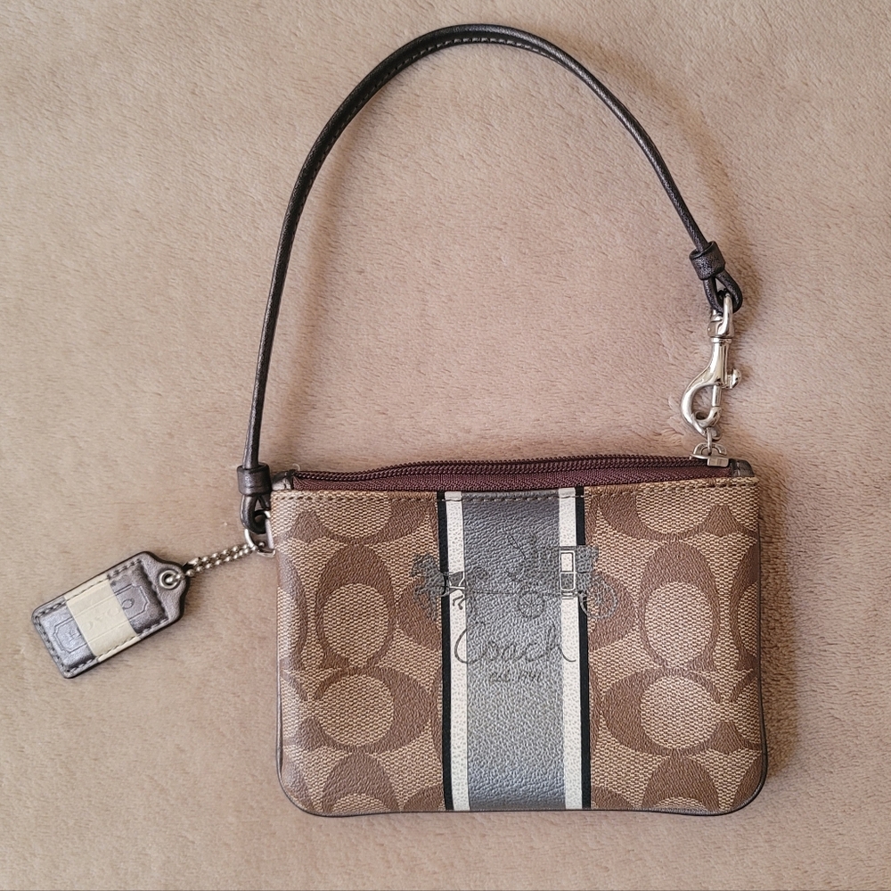 Coach Signature Horse & Carriage with Silver/White Wristlet